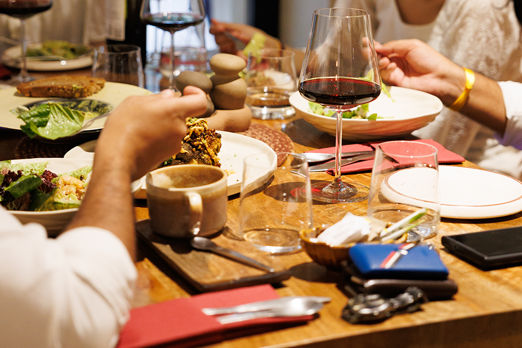 Pour Decisions Made Easy at La Croute